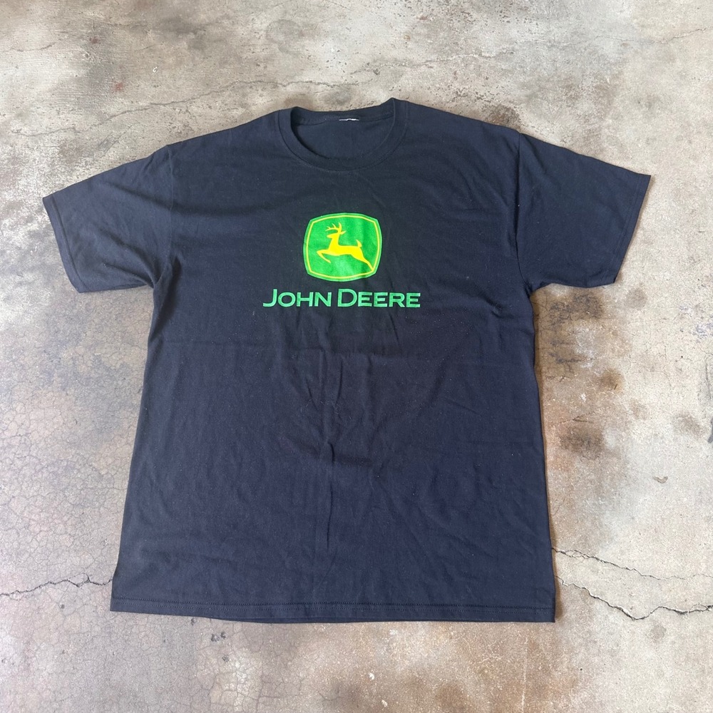 John Deere T-Shirt Mens XL Black Excellent Chief Equipment Graphic Tee
